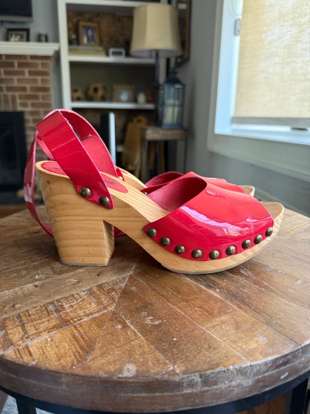Free People Pasadena Patent Leather Wood Clog Sandals 40/10 - Picture 3 of 7